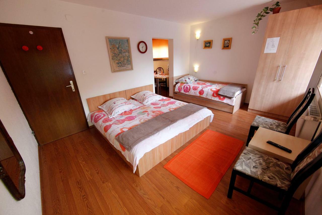 Rooms Ribnikar Postojna Ngoại thất bức ảnh